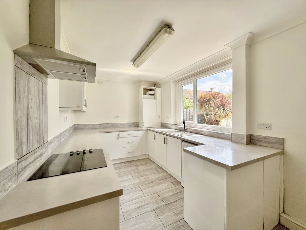 Arisdale Avenue